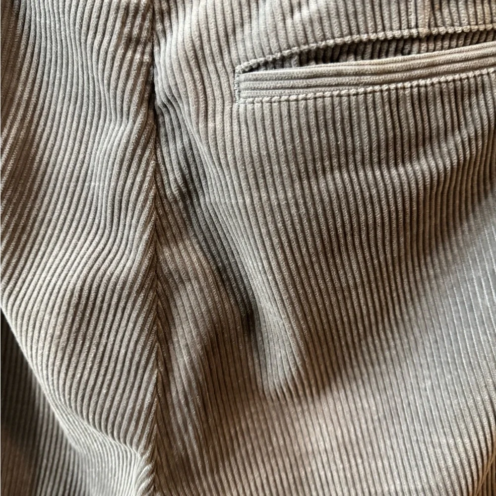 Men's Gray Corduroy Pants - Picture 8 of 9